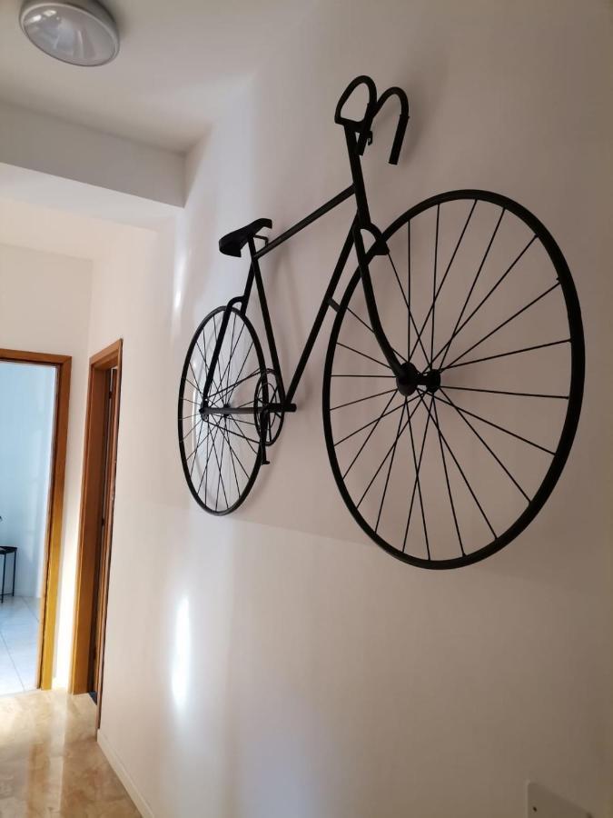 Guesthouse Tree Rooms Industrial Μπέργκαμο Εξωτερικό φωτογραφία